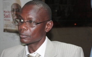 Divergences entre Macky Sall et Macky2012, Mor Ngom en sapeur-pompier