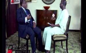 Questions Directes: Alassane Samba Diop face à Charles Konan Banny