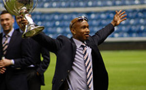 Elhadji Diouf signe un contrat de 18 mois avec Leeds United