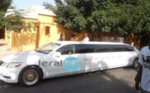 Serigne Modou Kara dans sa luxueuse limousine