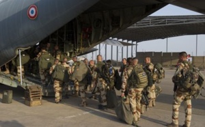 La France frappe les bastions islamistes au Mali
