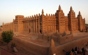 Guerre au Mali : Tombouctou - "Le palais de Kadhafi a été bombardé par les Français"