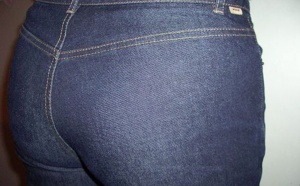« Leggings » ou Jeans moulants portés par les jeunes filles: Ces tenues « sexy » qui font des ravages !
