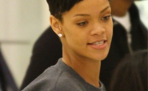 Rihanna : Elle a une nouvelle fois agressé Karrueche Tran dans une boite de nuit