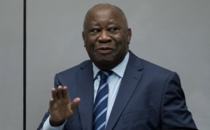 Passeport diplomatique: Laurent Gbagbo a son récépissé et...