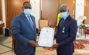 Six représentants du patronat décorés par Macky Sall