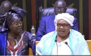 Assemblée nationale: Aïda Sow Diawara invite Woré Sarr au-dehors, pour se battre