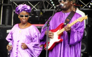 28 EME CEREMONIE DES VICTOIRES DE LA MUSIQUE :  Une nouvelle Victoire pour Amadou et Mariam, You remet le prix
