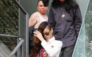 Rihanna en photo avec la mère de Chris Brown sur Twitter !