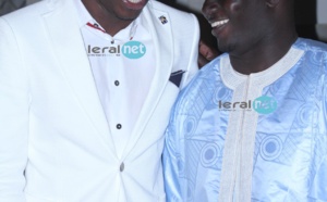 Wally Ballago avec Baye Ndiaye, frère d'Aziz Ndiaye