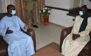 Noël: Antoine Félix Abdoulaye Diome rend visite à Mgr Benjamin Ndiaye, Archevêque de Dakar