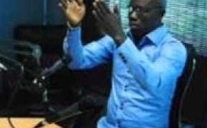 Revue de presse du mercredi 27 février 2013 (Aidara Ahmed)