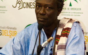 Le cinéaste Moussa Sène Absa demande à Macky Sall de « juger » Abdoulaye Wade