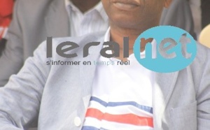 Youssou Ndour, une star à Conakry