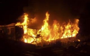 Vélingara : un violent incendie emporte plus de cinquante concessions au village de Tibo