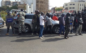 Bientôt midi, Ousmane Sonko encore en route vers le Tribunal: Sa voiture serait bloquée, a-t-il dit dans un tweet