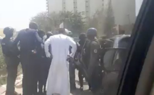Ousmane Sonko n'a pas été menotté, vidéo à l'appui 