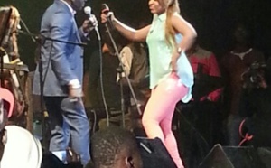 Viviane dans une position de "songma" de Mbaye Dièye Faye au Festival de Mbour!