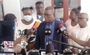 Ziguinchor: Le maire Abdoulaye Baldé offre des terrains à usage d’habitation à Edmond Sanka, Monica Sagna, Hortense Diédhiou, Georgette Sambou et Cécile Hanne
