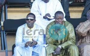 Mbaye Dièye Faye aux côtés du promoteur de lutte Assane Ndiaye 