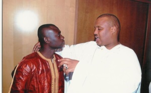 Ameth Saloum Dieng en pleine discussion avec Pape Diouf
