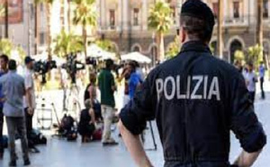 Six mois de suspension pour le policier italien: Il avait malmené un dealer sénégalais