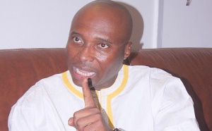 Soham Wardini attaquée par ses partisans: Barth ne cautionne ni n'encourage ces publications et comportements