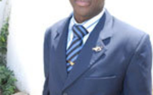 Visite du Docteur Malick Diop dans son ancienne école primaire