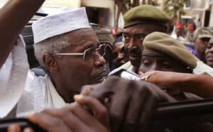 Habré placé sous mandat de dépôt: Son cousin furieux 