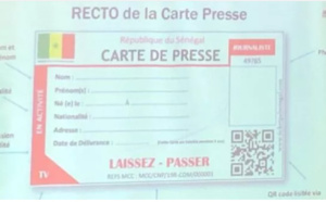 Remise officielle des premières cartes nationales de presse aux journalistes et techniciens des médias, ce lundi