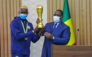 Beach soccer:Macky Sall offre à chaque joueur et membre du staff, 10 millions FCfa et...
