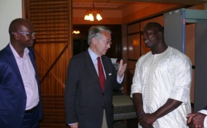 Visite de courtoisie du Sénateur-maire de Compiègne au Sénégal : Modou Lô étale la Téranga sénégalaise au Radisson Blu