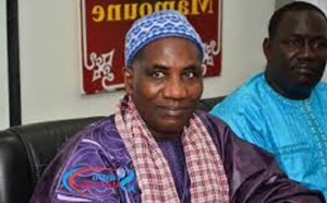 Retrouvailles avec Sada Ndiaye à Nguidjilogne: Un Mardi d’émotion pour Macky Sall