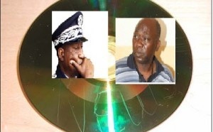 URGENT: Cinq CD Compromettants Sur La Table Du Général Pathé Seck