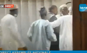 Assemblée nationale: Doumbourou Sow sort une machette contre Augustin...