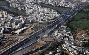 Les délogés de l'autoroute à péage annoncent une série de plaintes contre l'Etat, l'Apix et la Banque mondiale