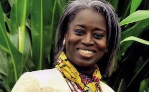 Le Ministre de la Culture à Aminata Niane: « Vous-êtes toujours belle »