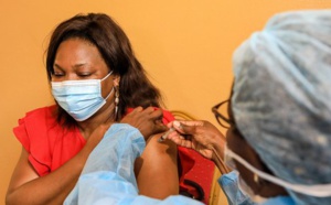 Coronavirus: 600 millions d’euros pour des vaccins produits en Afrique