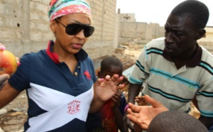 Video - Viviane et son producteur rendent visite aux "talibés"