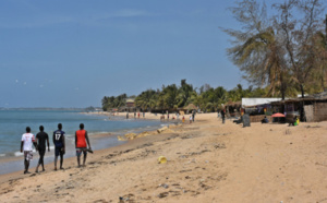 Acte contre-nature: Deux hommes mariés, surpris en pleins ébats sexuels sur la plage avec une dizaine de préservatifs