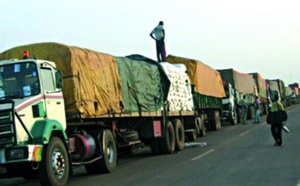 Sous racket des agents guinéens, leurs marchandises déchargées: Le calvaire de nos commerçants et transporteurs à la frontière avec la Guinée