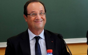 L’AFP retire une photo peu flatteuse de François Hollande, Regardez!