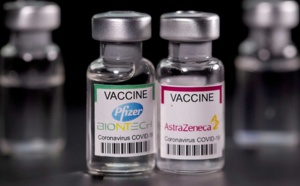 Vaccins contre la Covid-19: Pfizer et Astrazeneca, c’est kif-kif, selon une étude britannique