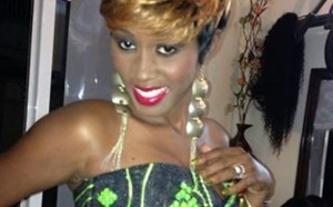 Queen biz trés sexy sur cette photo séjourne encore au pays de l'Onle Sam!