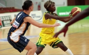 Fatou Dieng, meneuse des Lionnes : "Je suis célibataire"