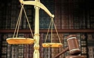 Cohabitation difficile à Colobane : La dame Awa Keïta sectionne l'oreille de son voisin avec ses dents 