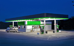 Stations-services Petrosen: « Un jeu dangereux de l’Etat qui concurrence le privé », alerte Moustapha Diakhaté