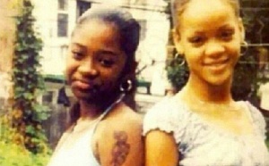 (Photo) Rihanna dévoile une photo d’elle toute jeune, en pleine adolescence. Regardez !