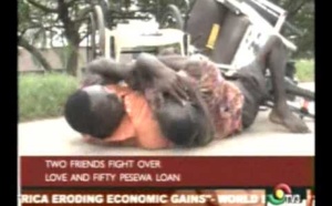[Vidéo] Violente bagarre entre deux handicapés... Regardez