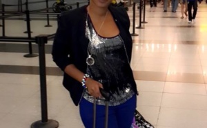 Aïda Samb très belle à l'aéroport !